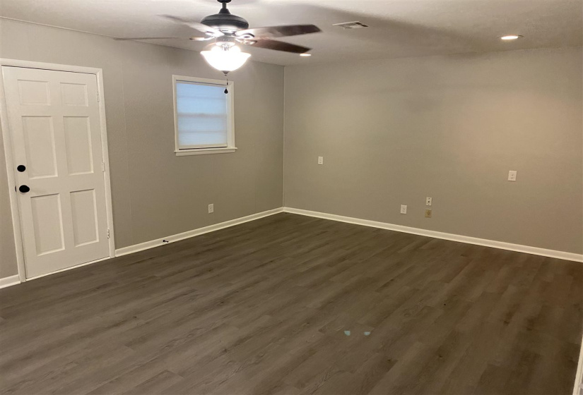 4 Bedrooms Bedrooms, 0 ,2 BathroomsBathrooms,Residential,Single Family,Cheyenne,1,133866