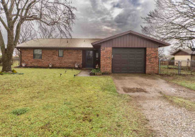 3 Bedrooms Bedrooms, 0 ,2 BathroomsBathrooms,Residential,Single Family,Chickasaw,1,133869