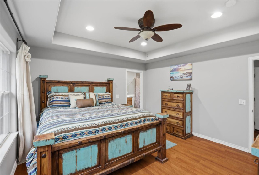 4 Bedrooms Bedrooms, 0 ,3 BathroomsBathrooms,Residential,Single Family,Macy Lynn,2,133871