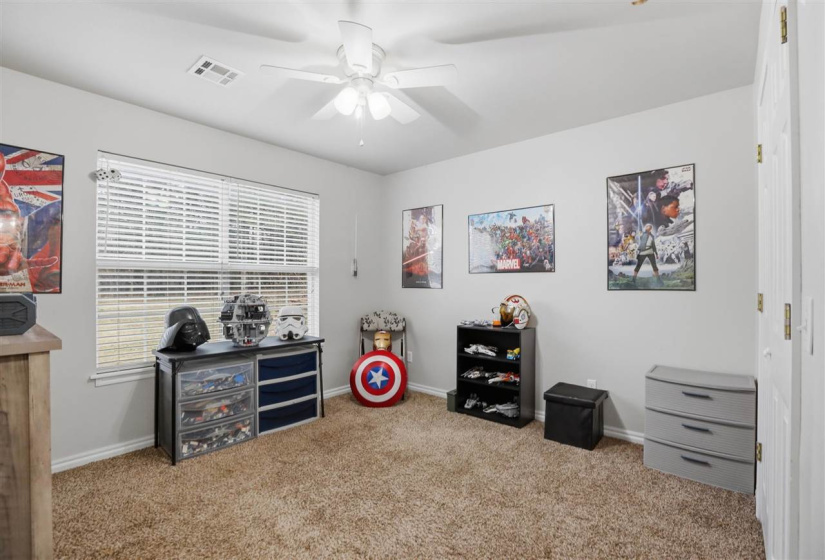 4 Bedrooms Bedrooms, 0 ,3 BathroomsBathrooms,Residential,Single Family,Macy Lynn,2,133871