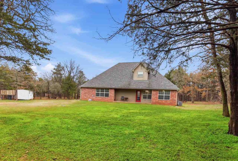 4 Bedrooms Bedrooms, 0 ,3 BathroomsBathrooms,Residential,Single Family,Macy Lynn,2,133871