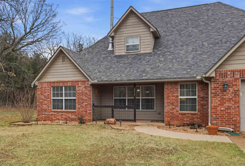 4 Bedrooms Bedrooms, 0 ,3 BathroomsBathrooms,Residential,Single Family,Macy Lynn,2,133871