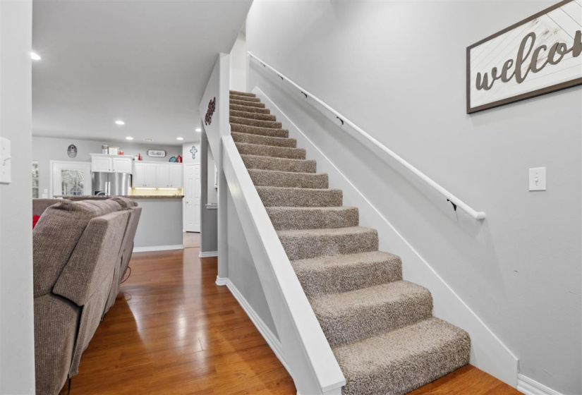 4 Bedrooms Bedrooms, 0 ,3 BathroomsBathrooms,Residential,Single Family,Macy Lynn,2,133871