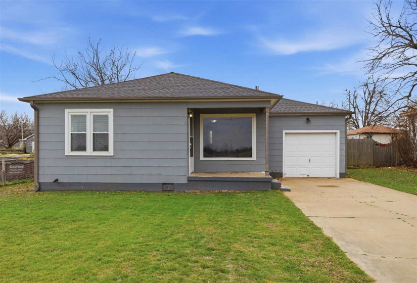 2 Bedrooms Bedrooms, 0 ,1 BathroomBathrooms,Residential,Single Family,Locust,1,133874