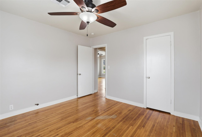 2 Bedrooms Bedrooms, 0 ,1 BathroomBathrooms,Residential,Single Family,Locust,1,133874