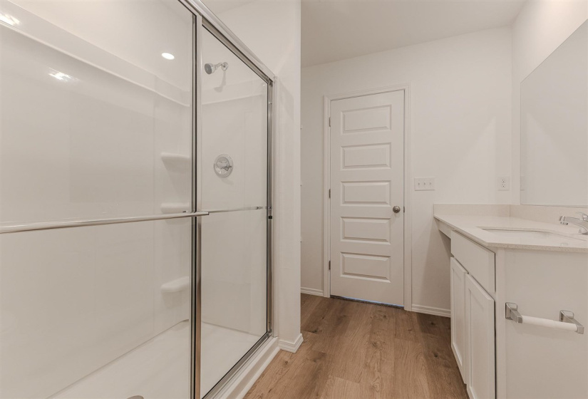 3 Bedrooms Bedrooms, 0 ,2 BathroomsBathrooms,Residential,Single Family,Blackberry,1,133877