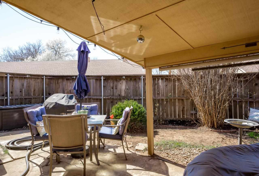 2 Bedrooms Bedrooms, 0 ,1 BathroomBathrooms,Residential,Condominium/townhouse,Evergreen,1,133881