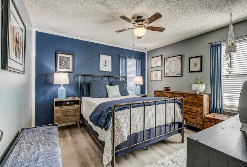 2 Bedrooms Bedrooms, 0 ,1 BathroomBathrooms,Residential,Condominium/townhouse,Evergreen,1,133881