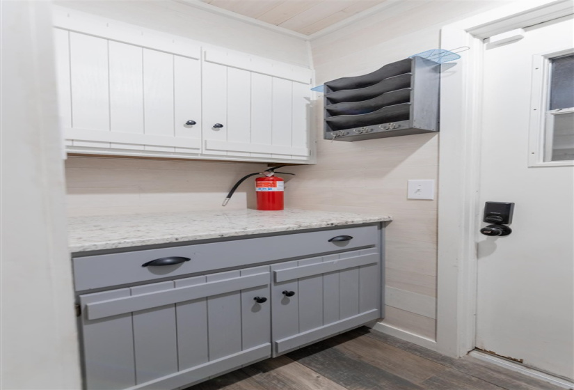 3 Bedrooms Bedrooms, 0 ,2 BathroomsBathrooms,Residential,Single Family,Broadway,1,133878