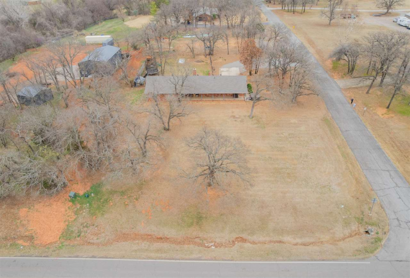 3 Bedrooms Bedrooms, 0 ,2 BathroomsBathrooms,Residential,Single Family,Broadway,1,133878