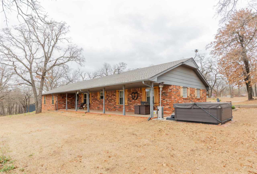 3 Bedrooms Bedrooms, 0 ,2 BathroomsBathrooms,Residential,Single Family,Broadway,1,133878