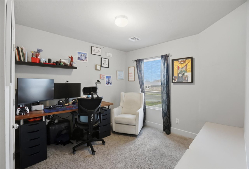 3 Bedrooms Bedrooms, 0 ,2 BathroomsBathrooms,Residential,Single Family,Carnley,1,133884