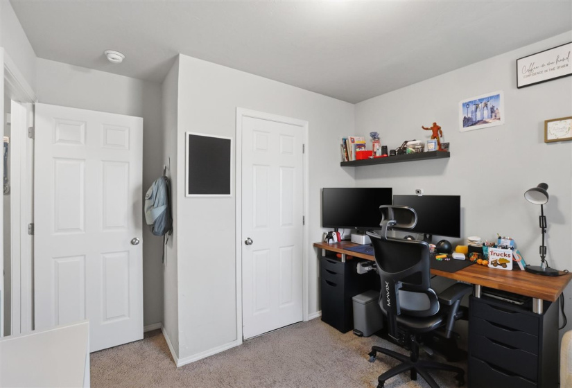 3 Bedrooms Bedrooms, 0 ,2 BathroomsBathrooms,Residential,Single Family,Carnley,1,133884