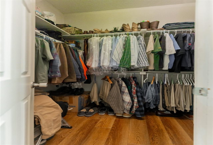 3 Bedrooms Bedrooms, 0 ,2 BathroomsBathrooms,Residential,Single Family,Burdick,1,133887