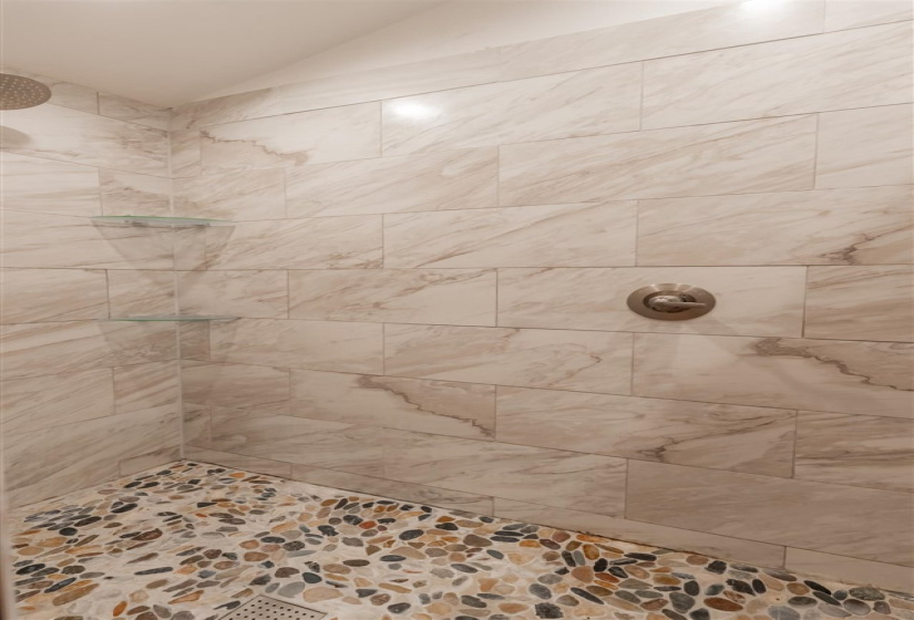 3 Bedrooms Bedrooms, 0 ,2 BathroomsBathrooms,Residential,Single Family,19th,1,133888