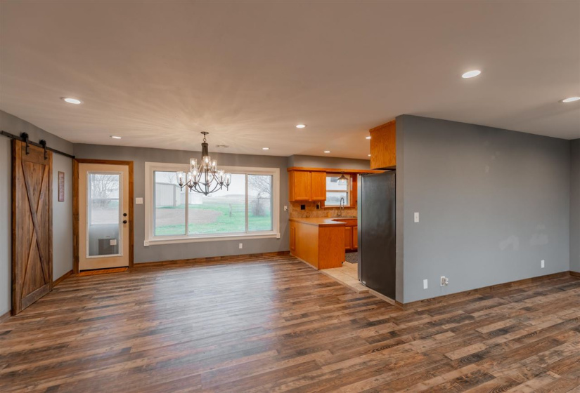 3 Bedrooms Bedrooms, 0 ,2 BathroomsBathrooms,Residential,Single Family,19th,1,133888