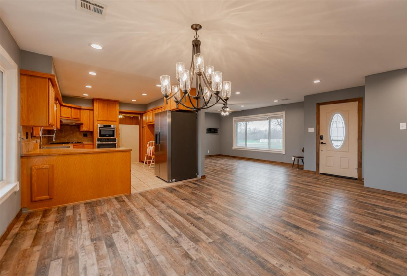 3 Bedrooms Bedrooms, 0 ,2 BathroomsBathrooms,Residential,Single Family,19th,1,133888