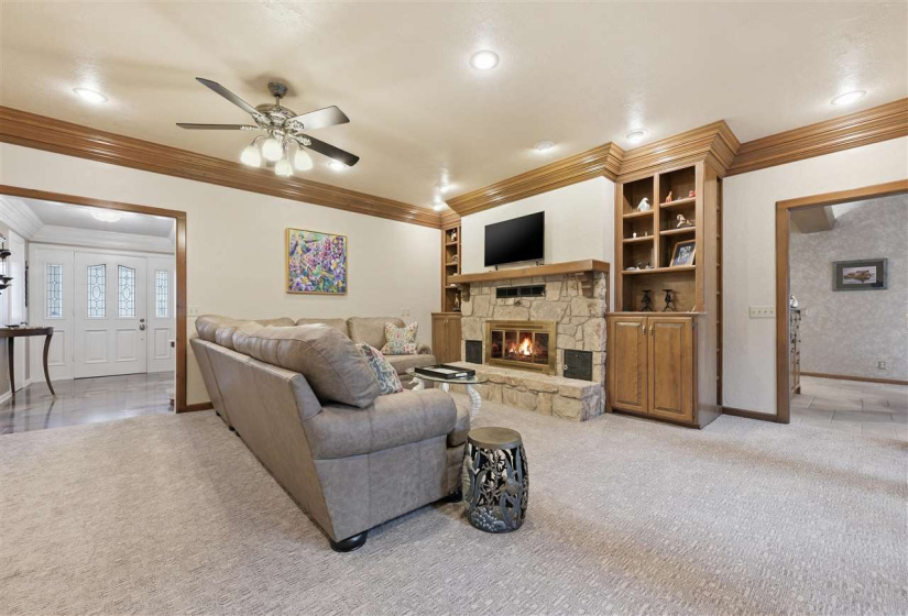 4 Bedrooms Bedrooms, 0 ,3 BathroomsBathrooms,Residential,Single Family,Sunset,1,133894