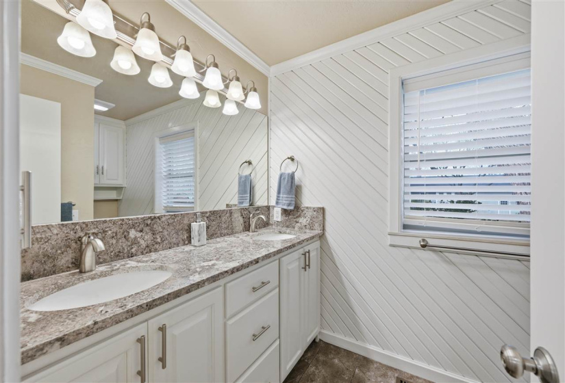 4 Bedrooms Bedrooms, 0 ,3 BathroomsBathrooms,Residential,Single Family,Sunset,1,133894