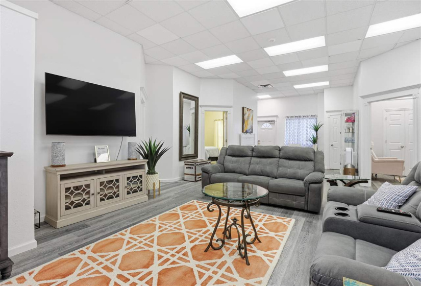 0 ,Commercial/industrial,Commercial,Washingotn,2,133904