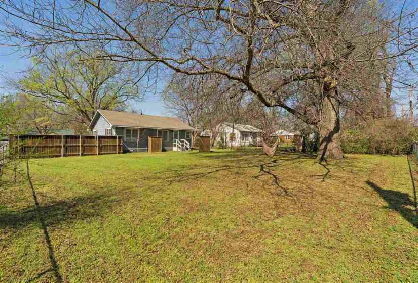 2 Bedrooms Bedrooms, 0 ,1 BathroomBathrooms,Residential,Single Family,Walnut,1,133913