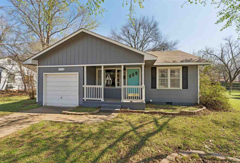 2 Bedrooms Bedrooms, 0 ,1 BathroomBathrooms,Residential,Single Family,Walnut,1,133913