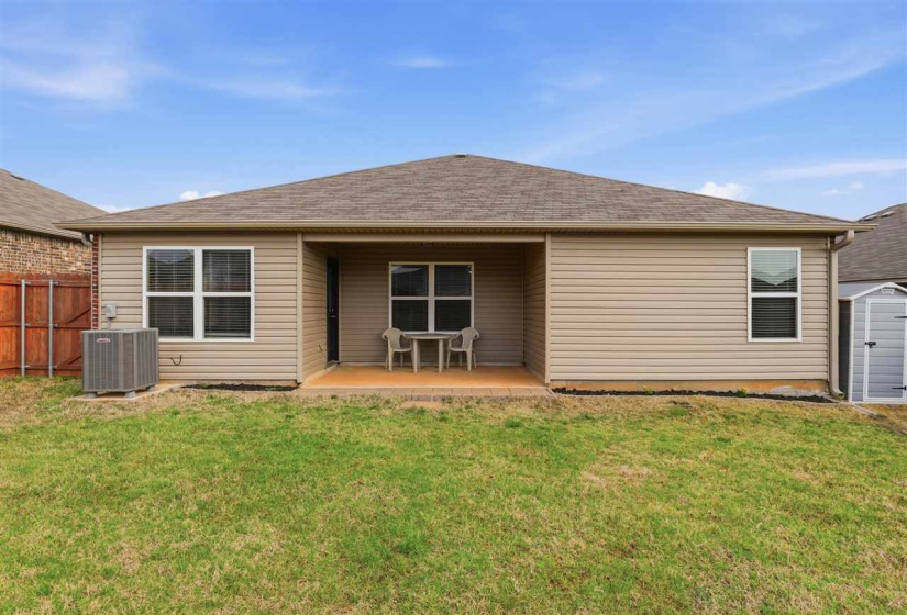 4 Bedrooms Bedrooms, 0 ,2 BathroomsBathrooms,Residential,Single Family,Brooke,1,133915