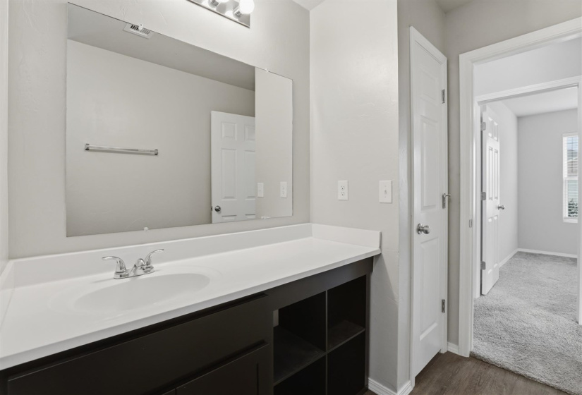 4 Bedrooms Bedrooms, 0 ,2 BathroomsBathrooms,Residential,Single Family,Brooke,1,133915