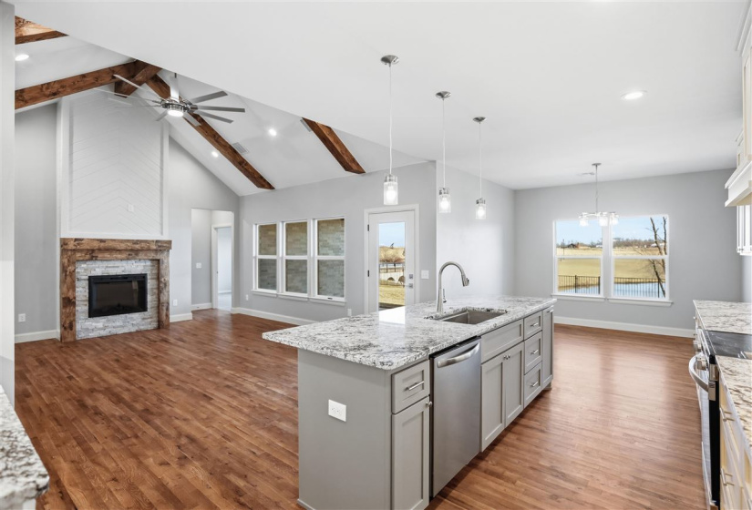 4 Bedrooms Bedrooms, 0 ,3 BathroomsBathrooms,Residential,Single Family,Brookwater Way,1,133503