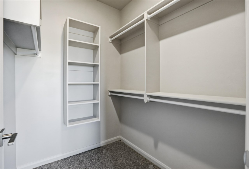 4 Bedrooms Bedrooms, 0 ,3 BathroomsBathrooms,Residential,Single Family,Brookwater Way,1,133503