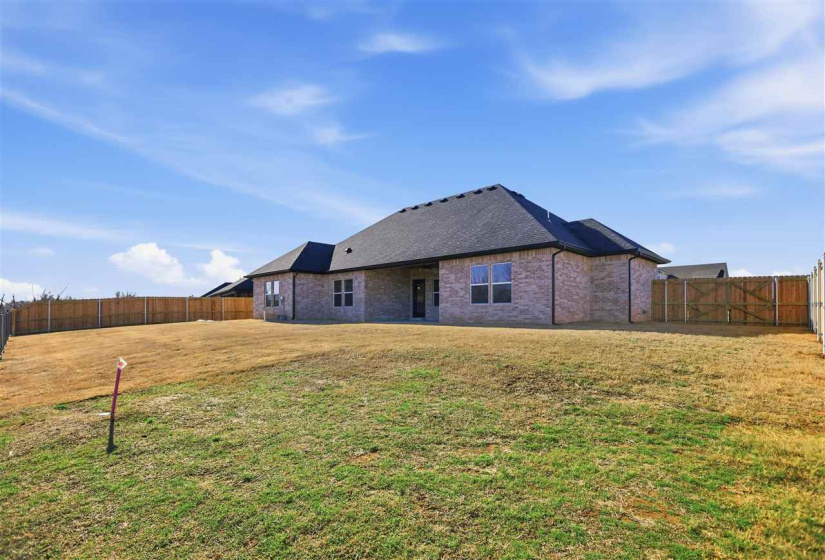 4 Bedrooms Bedrooms, 0 ,3 BathroomsBathrooms,Residential,Single Family,Brookwater Way,1,133503