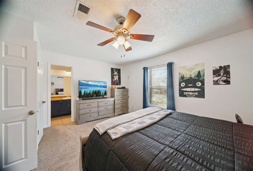 3 Bedrooms Bedrooms, 0 ,1 BathroomBathrooms,Residential,Single Family,Krayler,1,133920