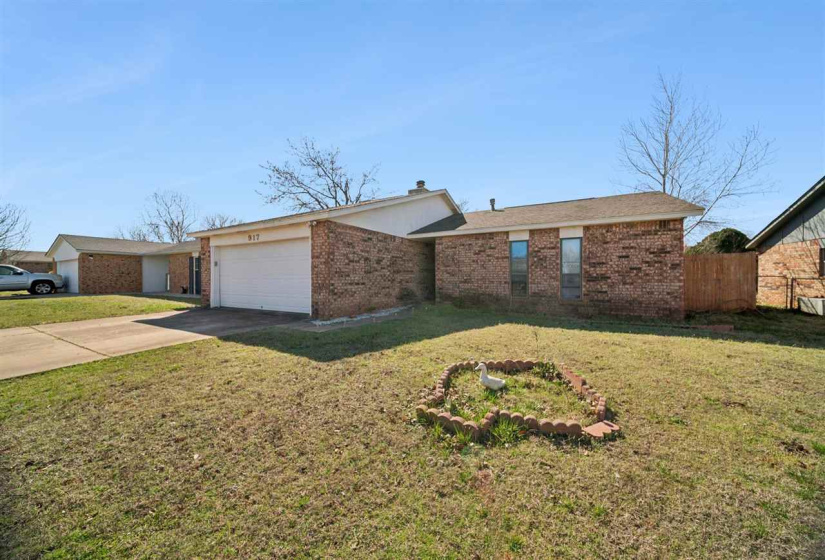 3 Bedrooms Bedrooms, 0 ,1 BathroomBathrooms,Residential,Single Family,Krayler,1,133920