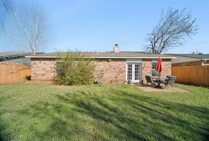 3 Bedrooms Bedrooms, 0 ,1 BathroomBathrooms,Residential,Single Family,Krayler,1,133920