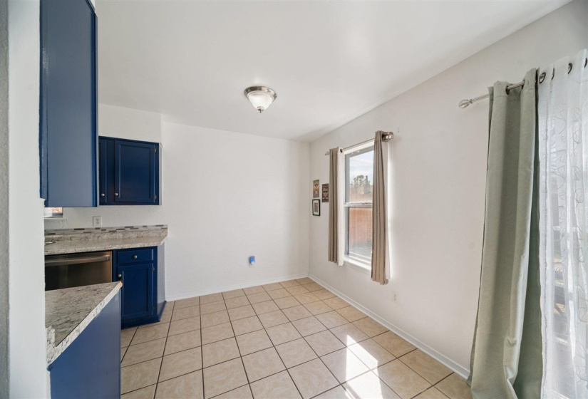 3 Bedrooms Bedrooms, 0 ,1 BathroomBathrooms,Residential,Single Family,Krayler,1,133920