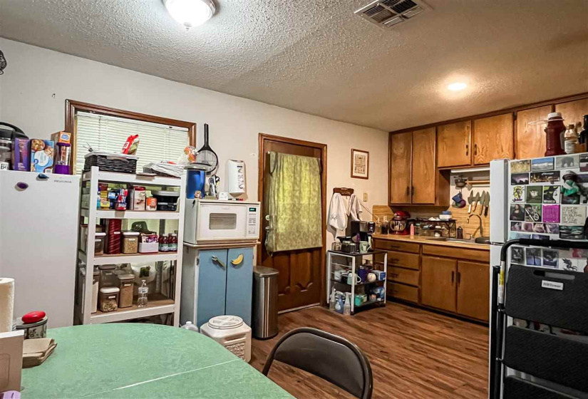 3 Bedrooms Bedrooms, 0 ,1 BathroomBathrooms,Residential,Single Family,Doty,1,133922