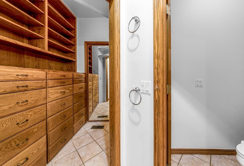 4 Bedrooms Bedrooms, 0 ,3 BathroomsBathrooms,Residential,Single Family,Deer Crossing,1.5,133923