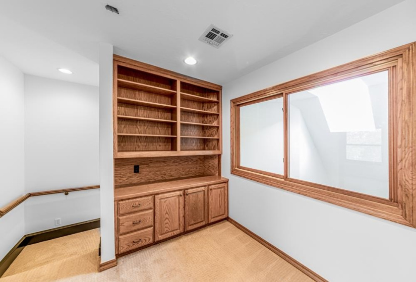 4 Bedrooms Bedrooms, 0 ,3 BathroomsBathrooms,Residential,Single Family,Deer Crossing,1.5,133923