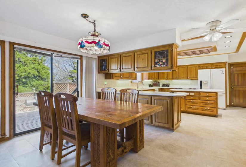 3 Bedrooms Bedrooms, 0 ,3 BathroomsBathrooms,Residential,Single Family,Western,2,133937