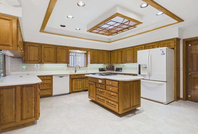 3 Bedrooms Bedrooms, 0 ,3 BathroomsBathrooms,Residential,Single Family,Western,2,133937