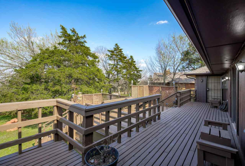 3 Bedrooms Bedrooms, 0 ,3 BathroomsBathrooms,Residential,Single Family,Western,2,133937