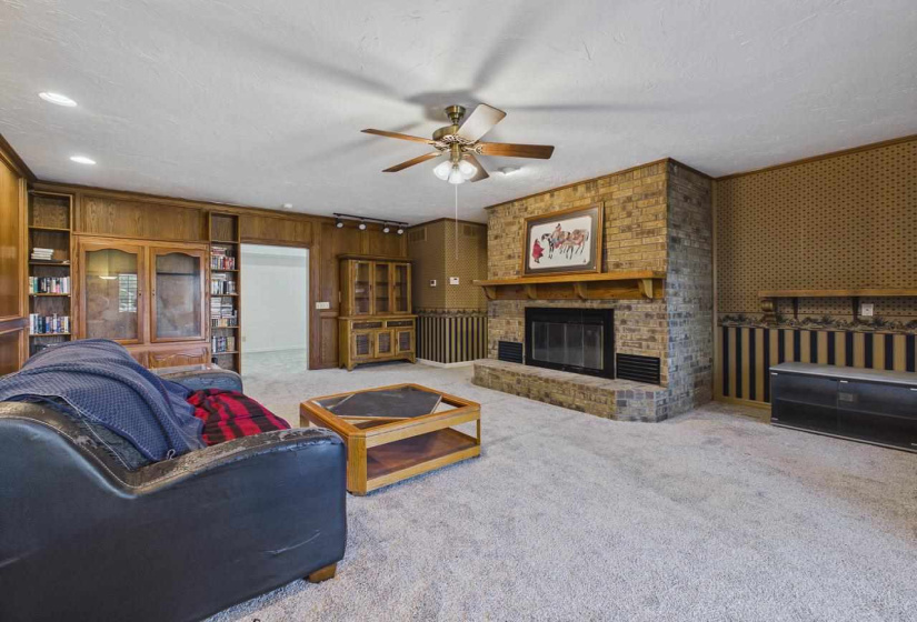 3 Bedrooms Bedrooms, 0 ,3 BathroomsBathrooms,Residential,Single Family,Western,2,133937