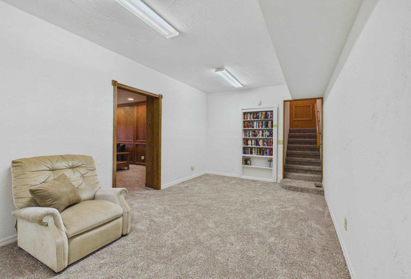 3 Bedrooms Bedrooms, 0 ,3 BathroomsBathrooms,Residential,Single Family,Western,2,133937