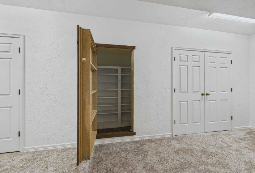 3 Bedrooms Bedrooms, 0 ,3 BathroomsBathrooms,Residential,Single Family,Western,2,133937