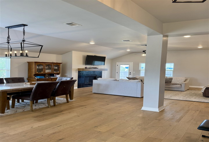 3 Bedrooms Bedrooms, 0 ,2 BathroomsBathrooms,Residential,Single Family,Aggie,1,133941