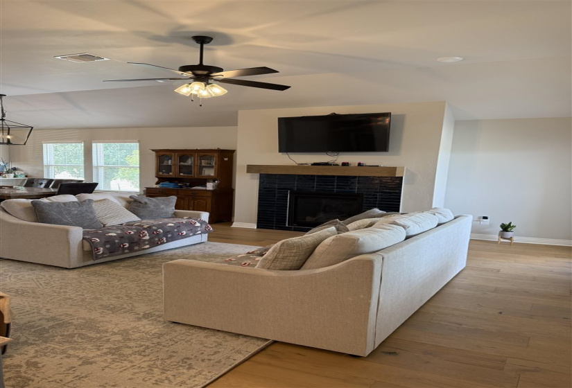 3 Bedrooms Bedrooms, 0 ,2 BathroomsBathrooms,Residential,Single Family,Aggie,1,133941