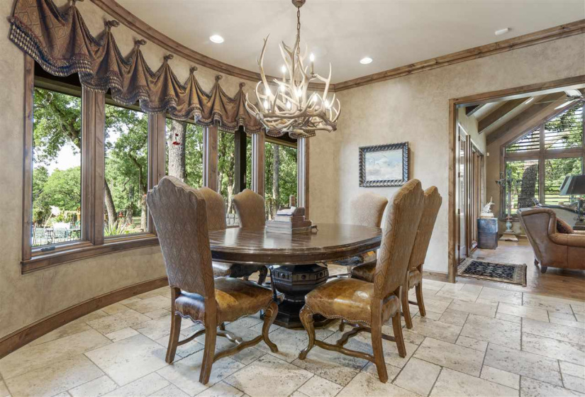 6 Bedrooms Bedrooms, 0 ,6 BathroomsBathrooms,Residential,Single Family,Sangre,1.5,133950