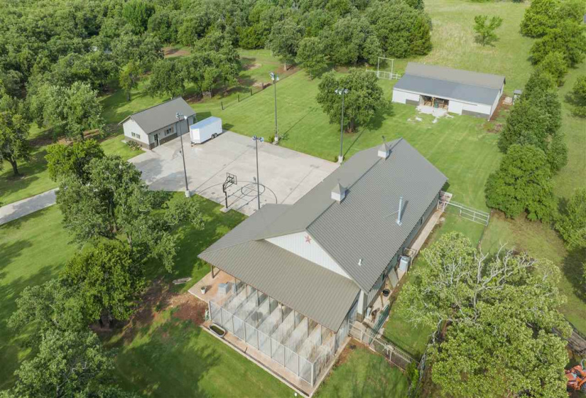 6 Bedrooms Bedrooms, 0 ,6 BathroomsBathrooms,Residential,Single Family,Sangre,1.5,133950