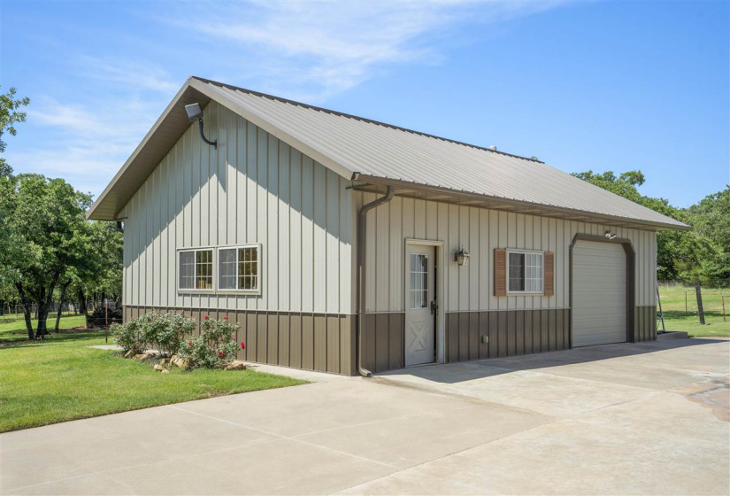 6 Bedrooms Bedrooms, 0 ,6 BathroomsBathrooms,Residential,Single Family,Sangre,1.5,133950