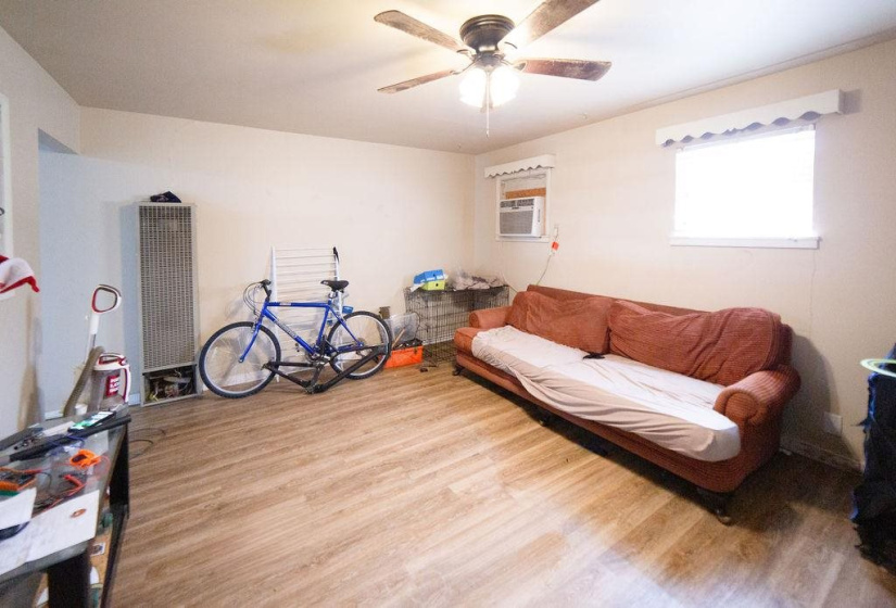 0 ,Commercial/industrial,Commercial,Virginia,2,133954